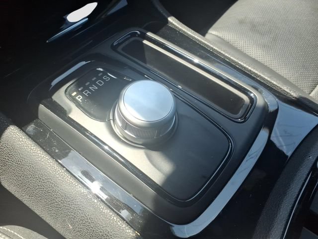 Used 2022 Chrysler 300 S w/ Comfort Group RWD image 21
