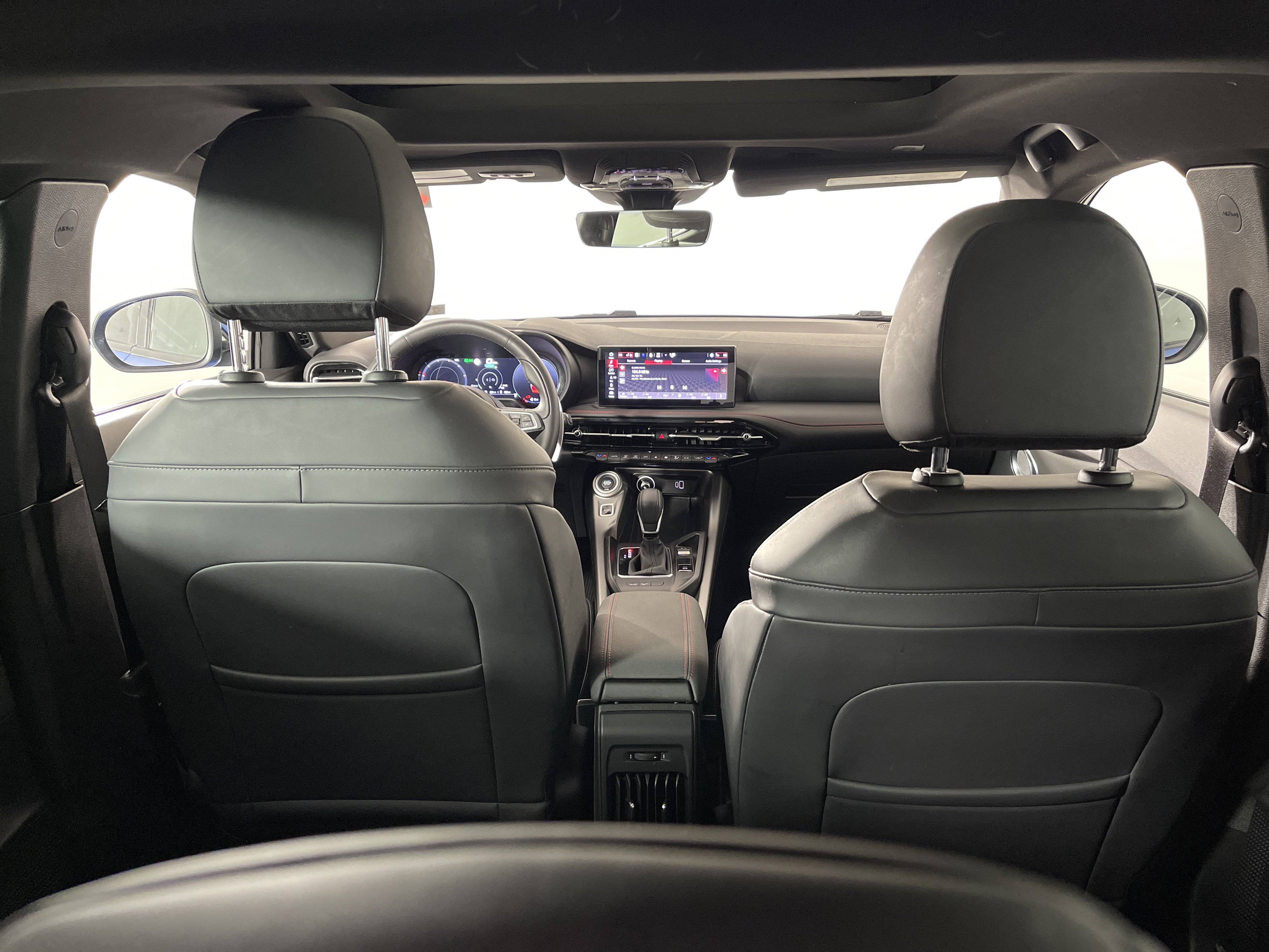 Used 2024 Dodge Hornet R/T Plus w/ Tech Pack Plus w/o Parking image 16