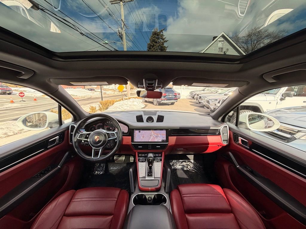 Used 2020 Porsche Cayenne S w/ Premium Package Plus image 15