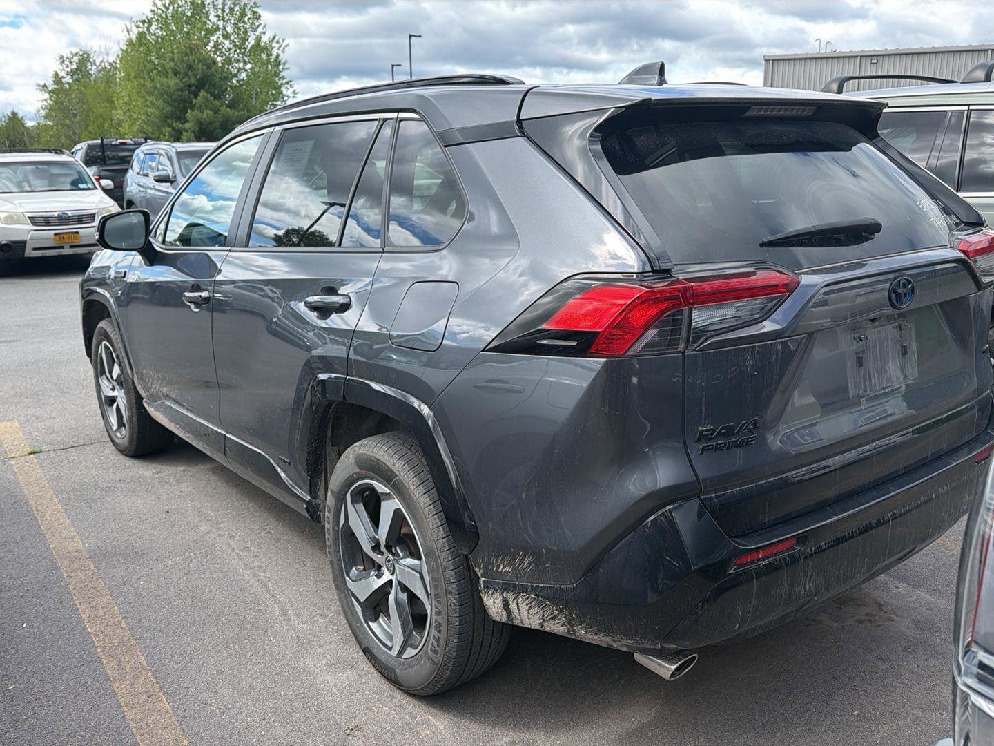 Used 2023 Toyota RAV4 SE w/ Weather & Moonroof Package AWD/4WD image 9