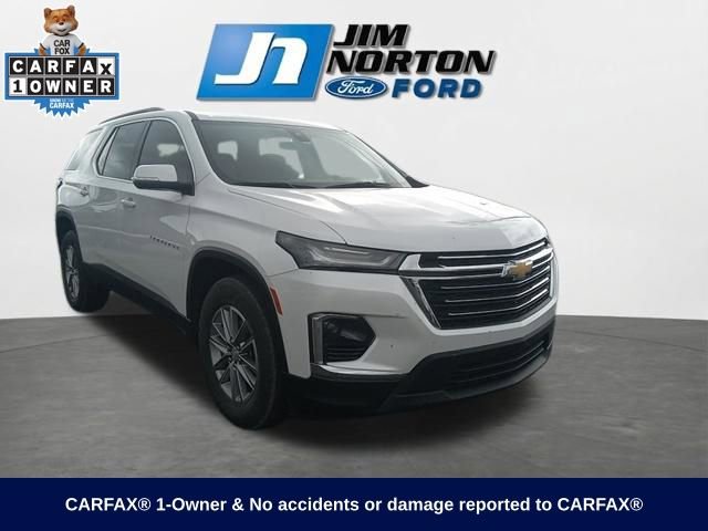 Used 2023 Chevrolet Traverse LT image 1