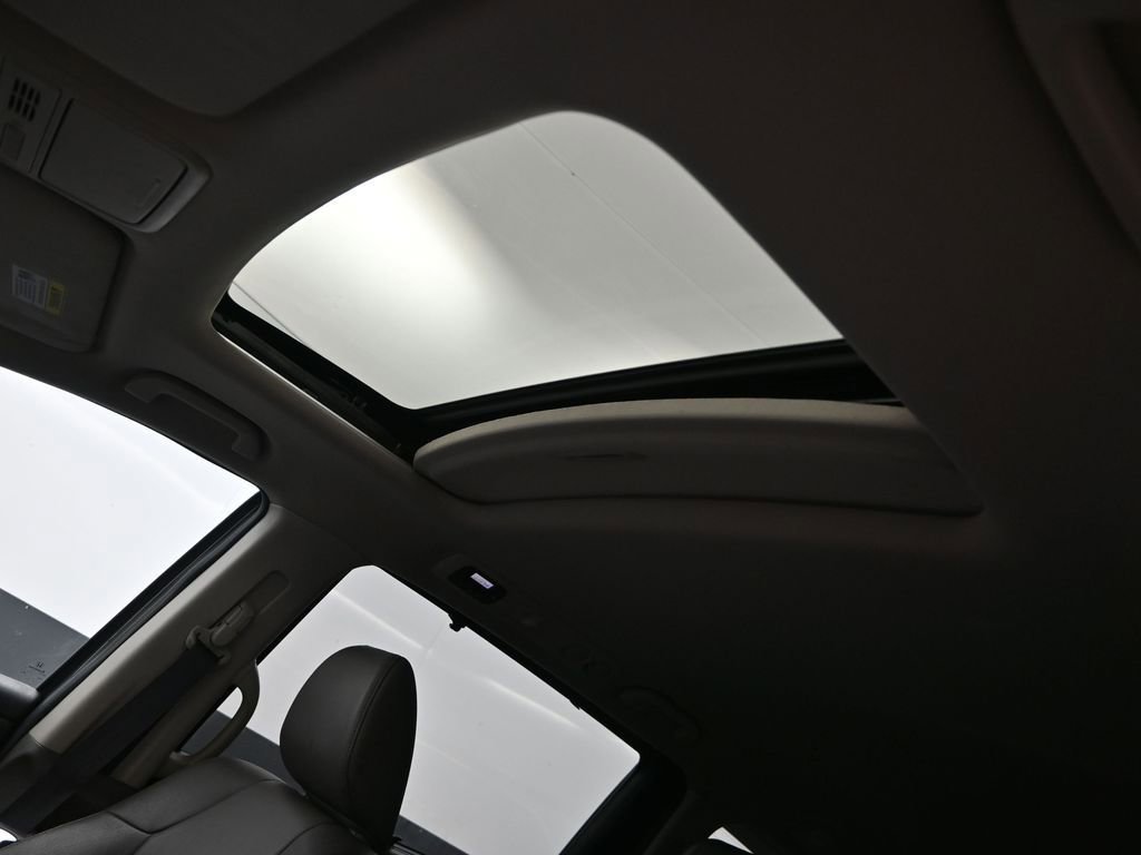 Used 2016 Honda Odyssey EX-L image 25