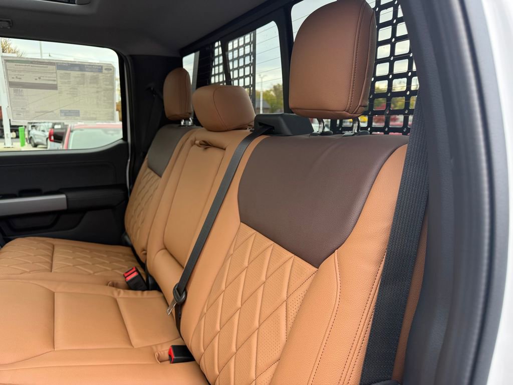 New 2026 Ford F250 Lariat w/ Black Appearance Package image 48