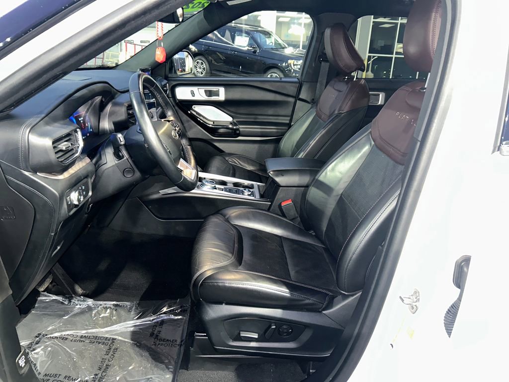 Used 2022 Ford Explorer Platinum w/ Equipment Group 601A image 11