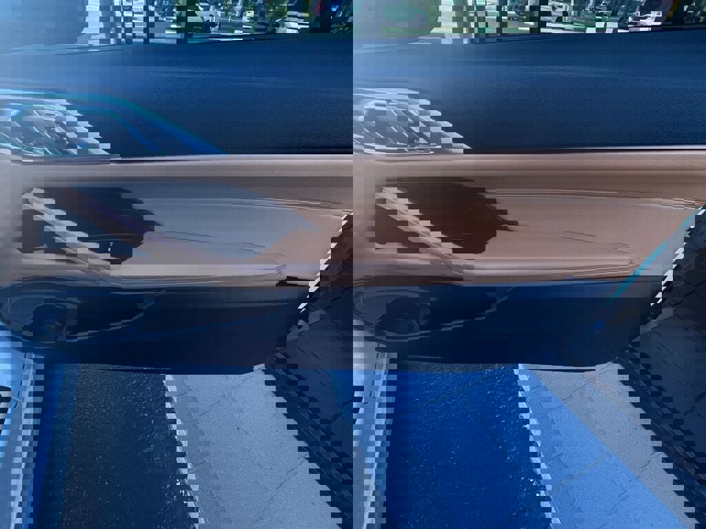 Used 2021 BMW 430i Coupe w/ Convenience Package image 31