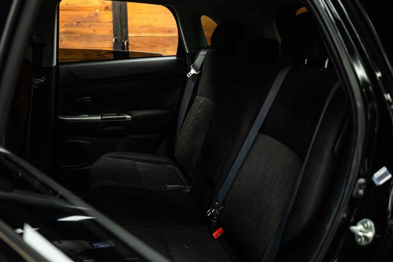 Used 2021 Mitsubishi Outlander Sport LE image 10