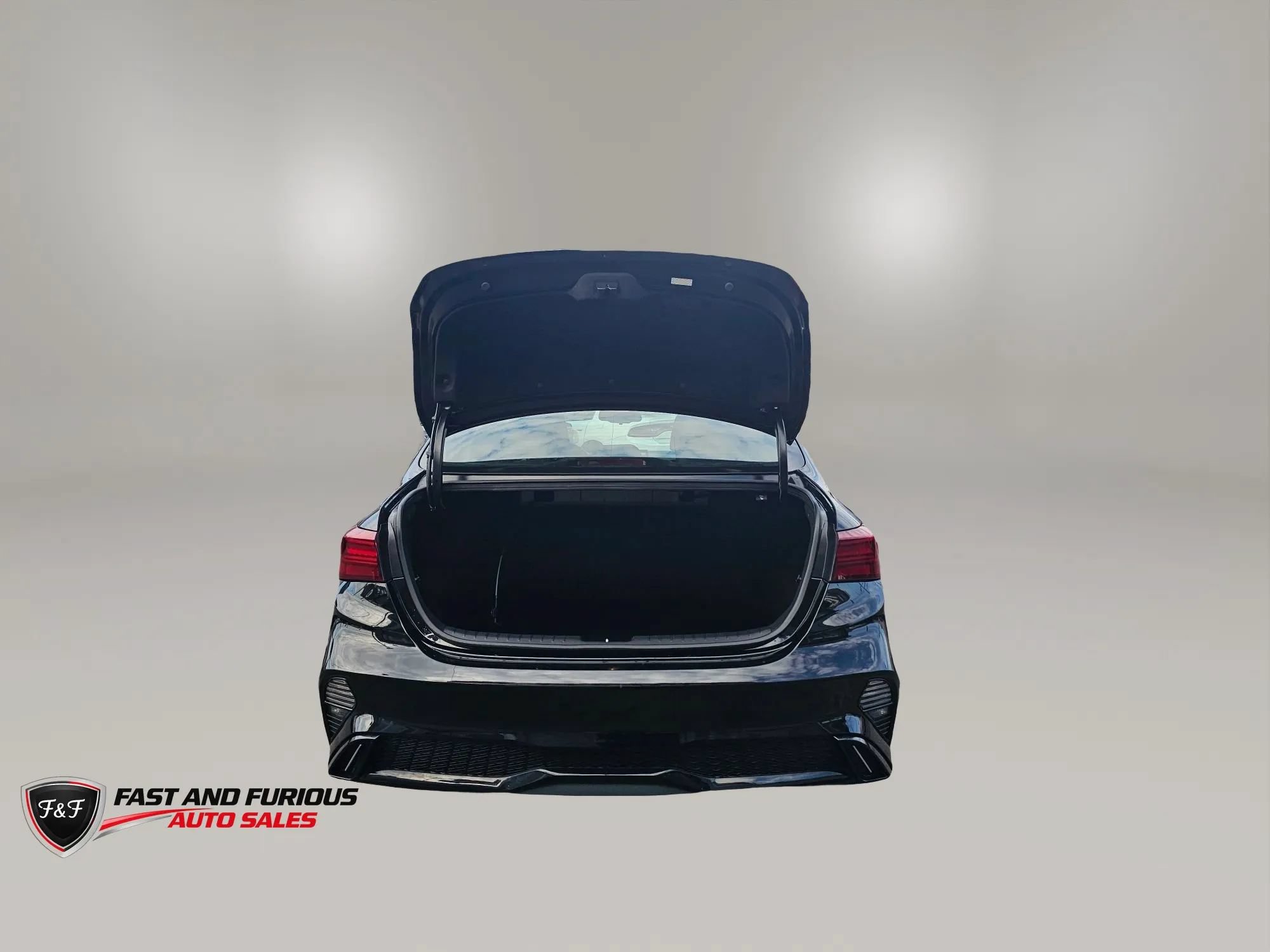 Used 2023 Kia Forte GT-Line FWD image 8