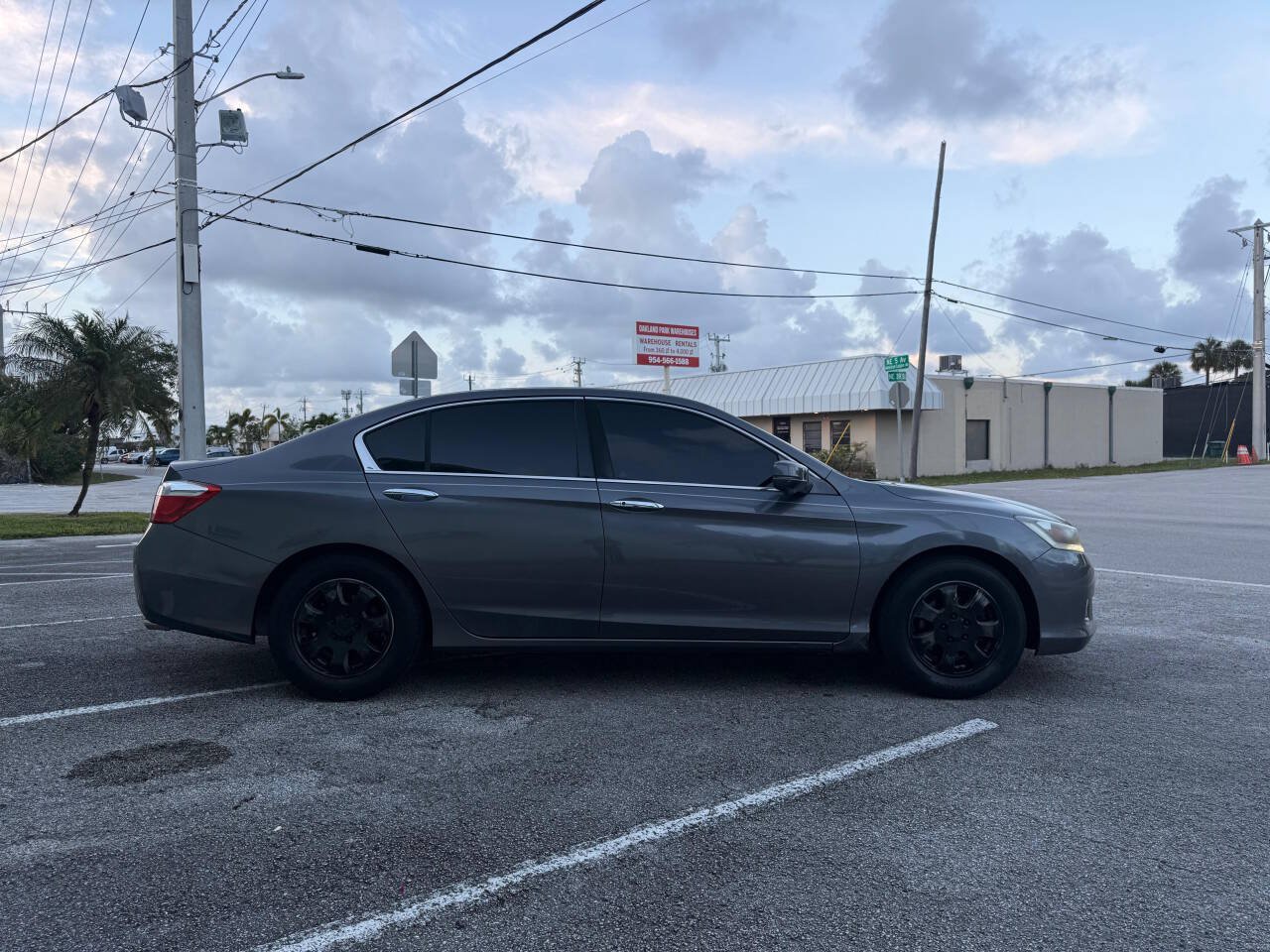 Used 2015 Honda Accord EX-L image 23