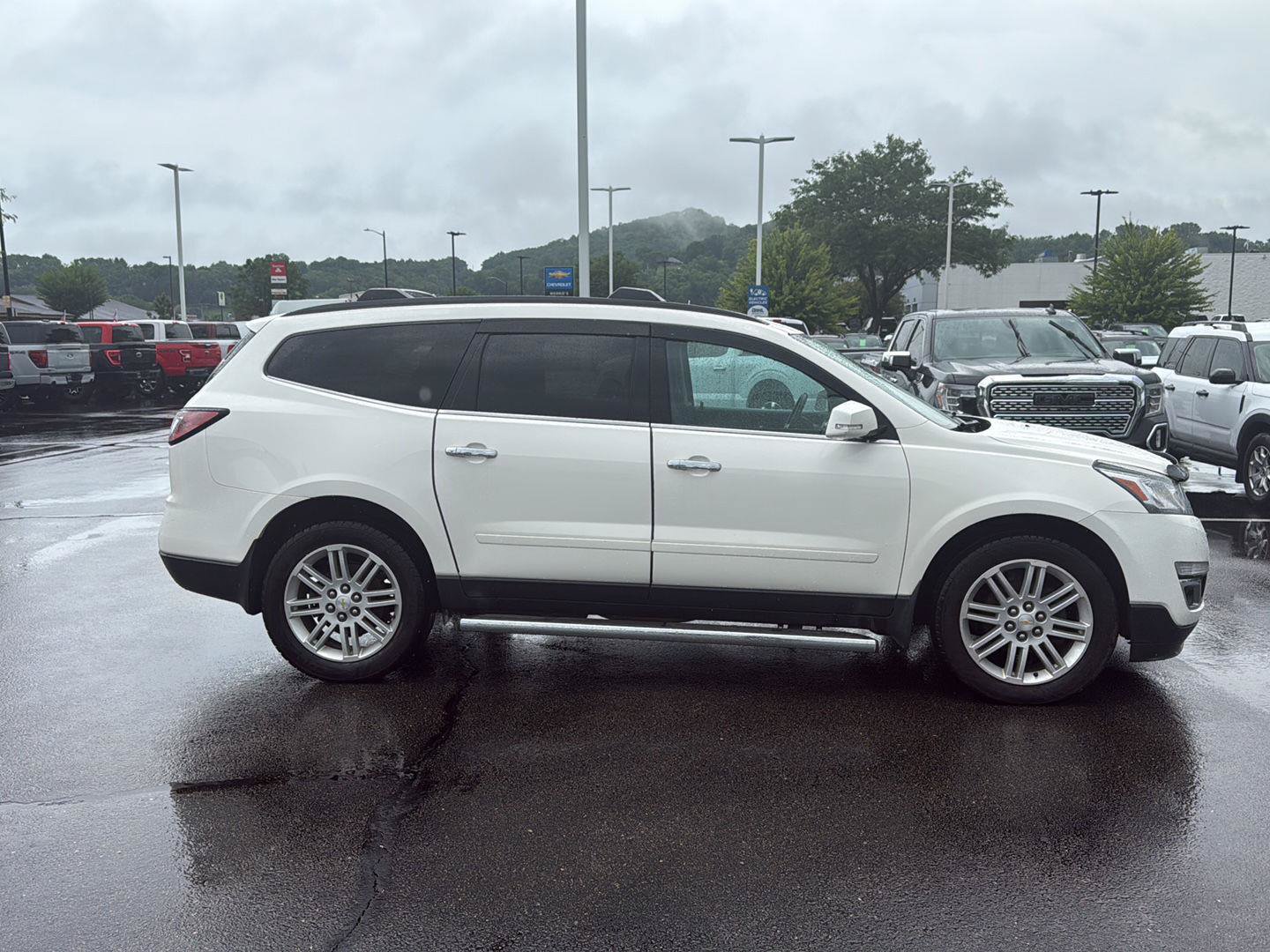 Used 2015 Chevrolet Traverse LT AWD/4WD image 4
