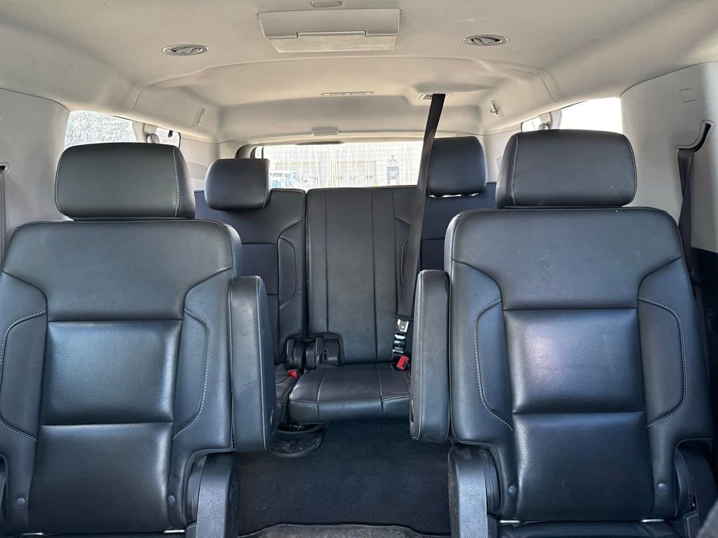 Used 2020 Chevrolet Suburban Premier AWD/4WD image 23