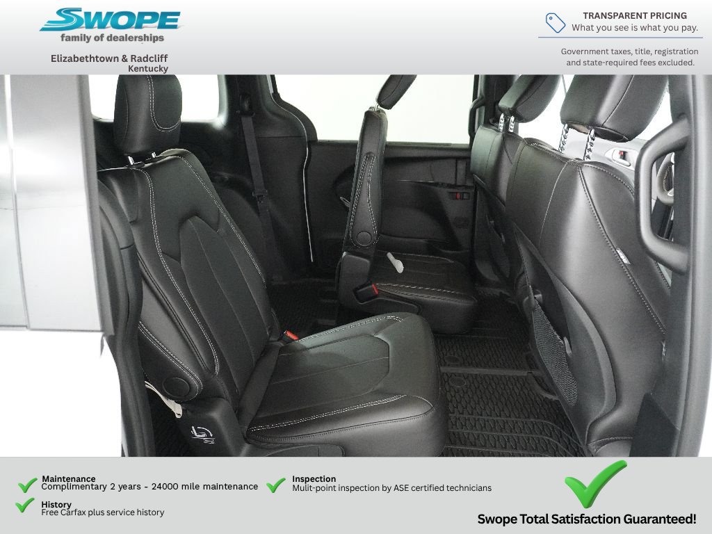 New 2026 Chrysler Voyager LX FWD image 10