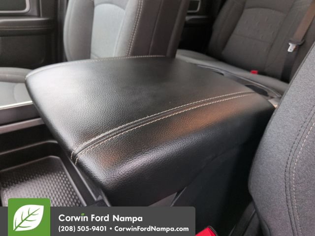 Used 2024 RAM 2500 Big Horn w/ Sport Appearance Package AWD/4WD image 18
