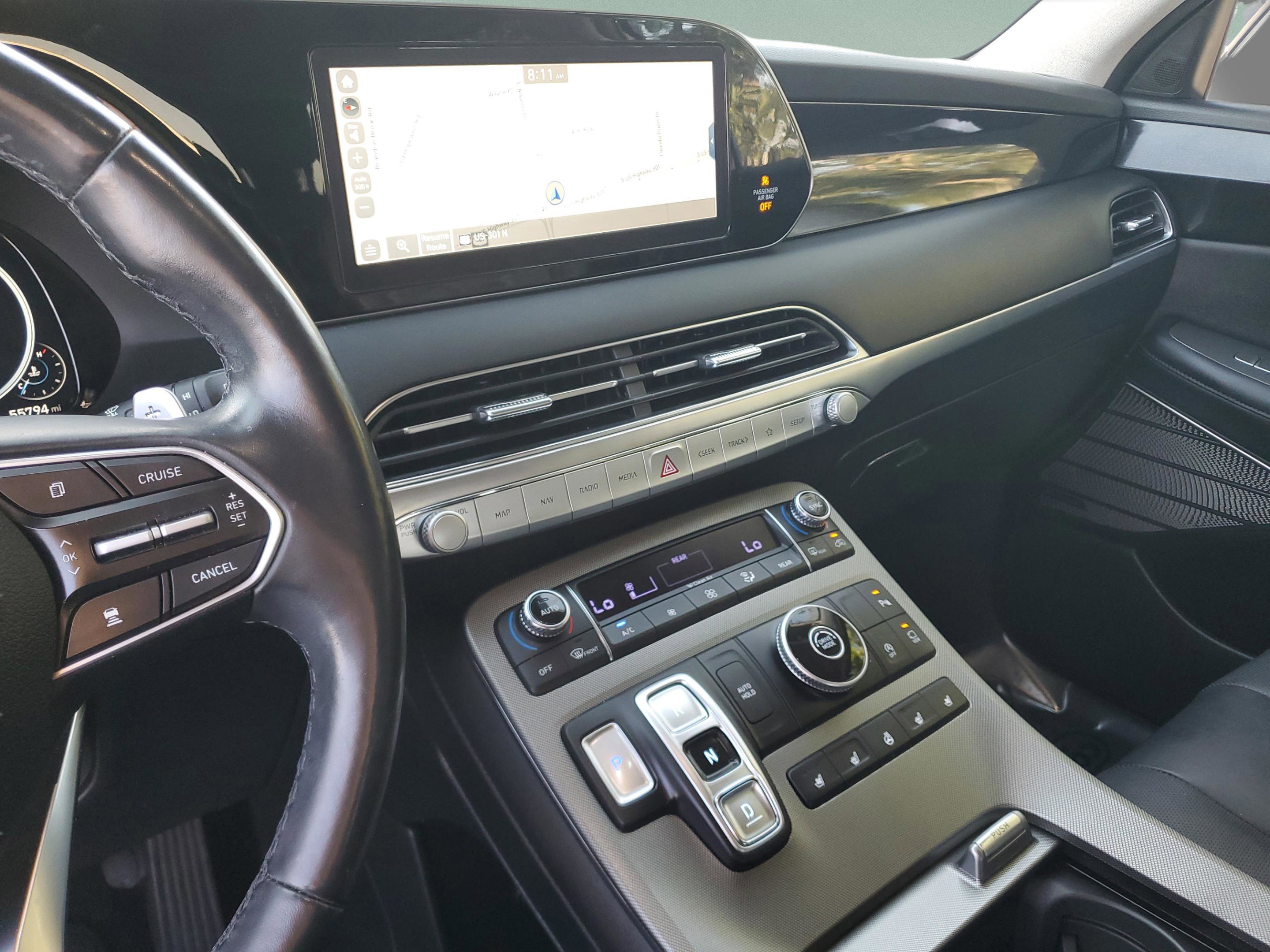 Used 2021 Hyundai Palisade Limited w/ Cargo Package FWD image 24