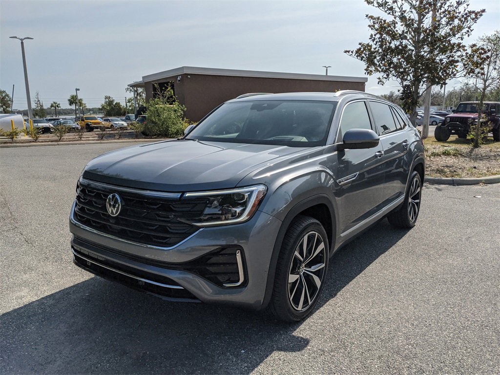 New 2025 Volkswagen Atlas Cross Sport SEL Premium R-Line image 10