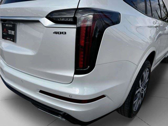 Used 2024 Cadillac XT6 Sport w/ Technology Package AWD/4WD image 17