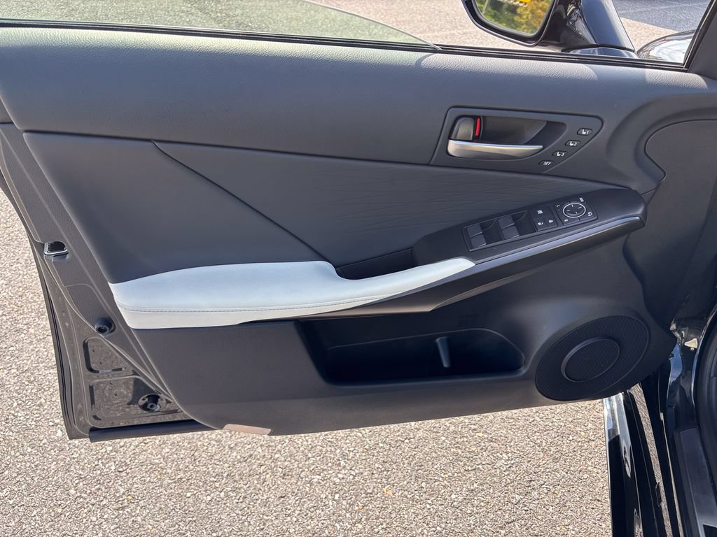 Used 2025 Lexus IS 350 F Sport AWD/4WD image 18