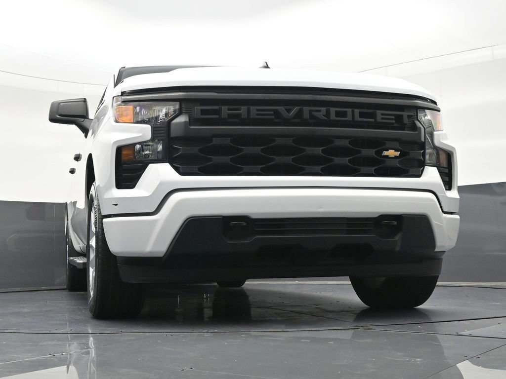 Used 2023 Chevrolet Silverado 1500 Custom RWD image 29