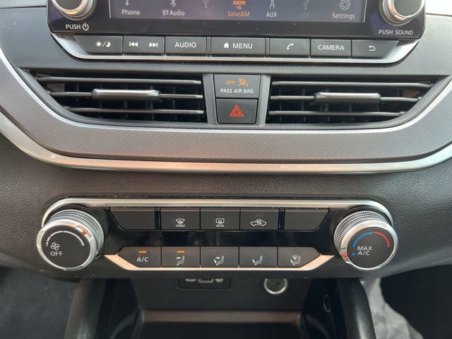 Used 2024 Nissan Altima 2.5 SR image 18