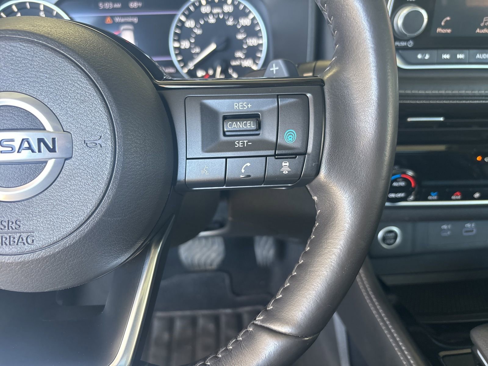 Used 2021 Nissan Rogue SL image 18