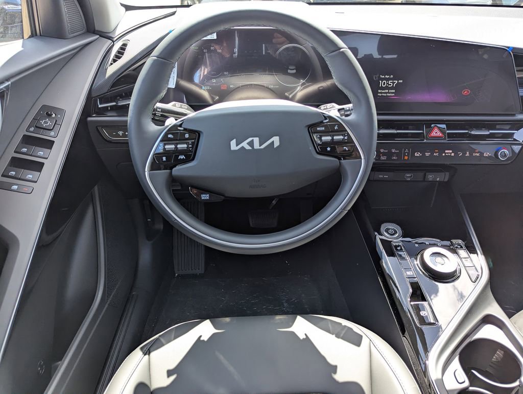 New 2026 Kia Niro Wind FWD image 14
