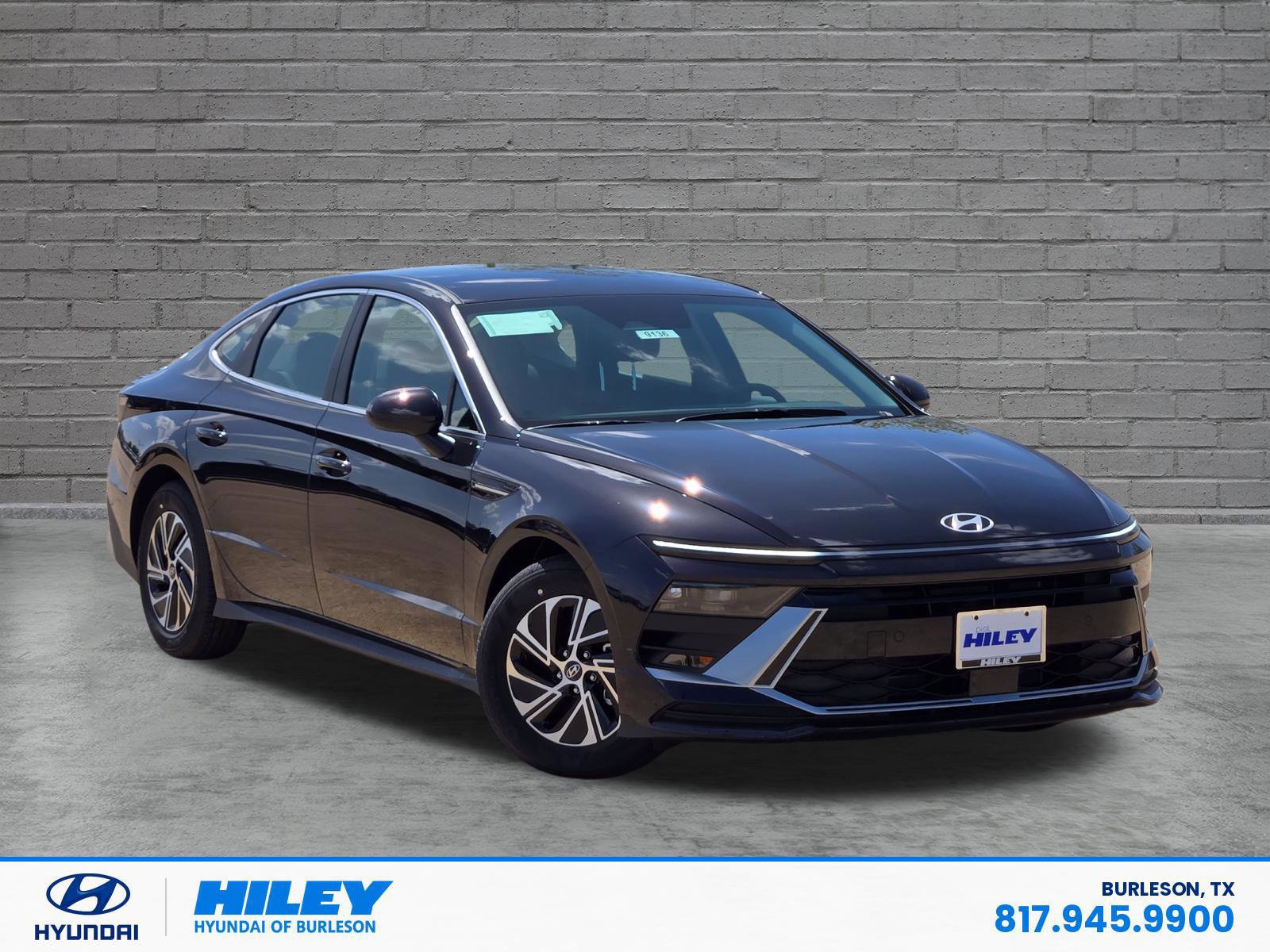 New 2026 Hyundai Sonata Blue FWD image 2