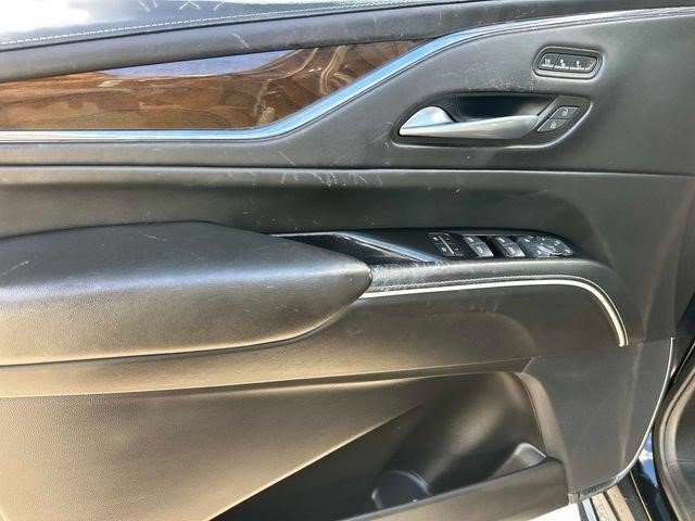 Certified 2024 Cadillac Escalade Sport Platinum w/ LPO, ONYX Package AWD/4WD image 16