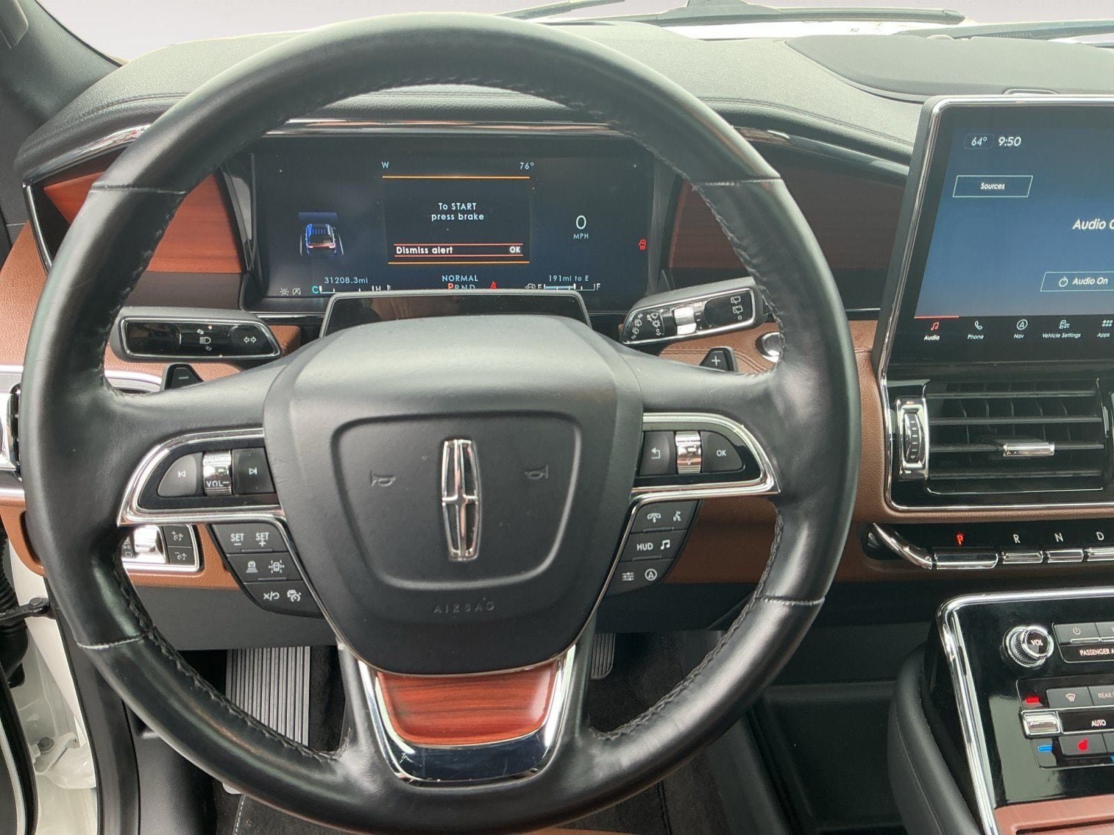 Used 2022 Lincoln Navigator Reserve AWD/4WD image 12