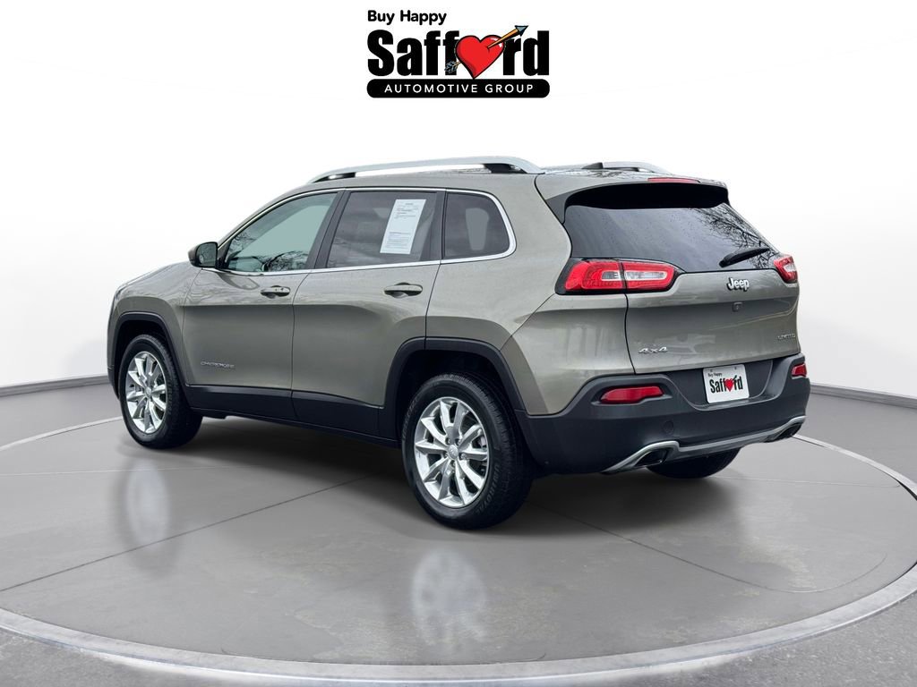 Used 2017 Jeep Cherokee Limited w/ Luxury Group AWD/4WD image 7