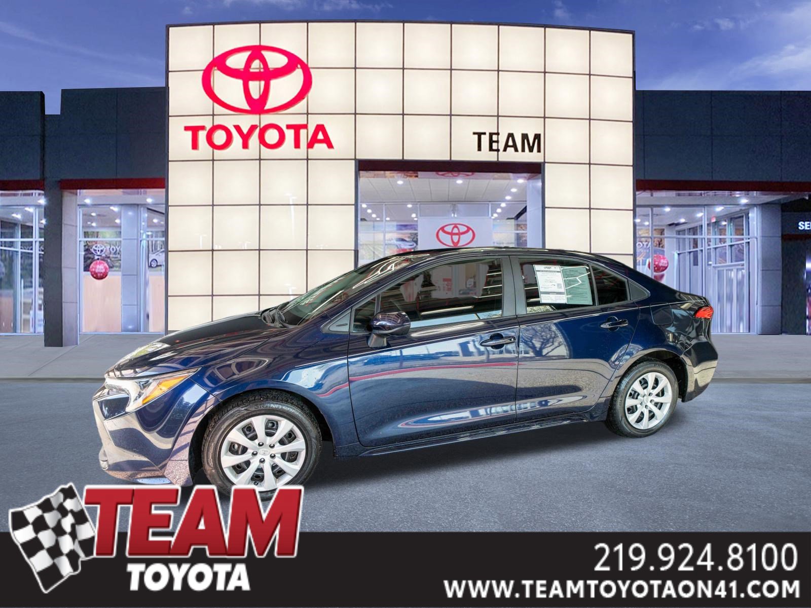 Used 2024 Toyota Corolla LE image 1