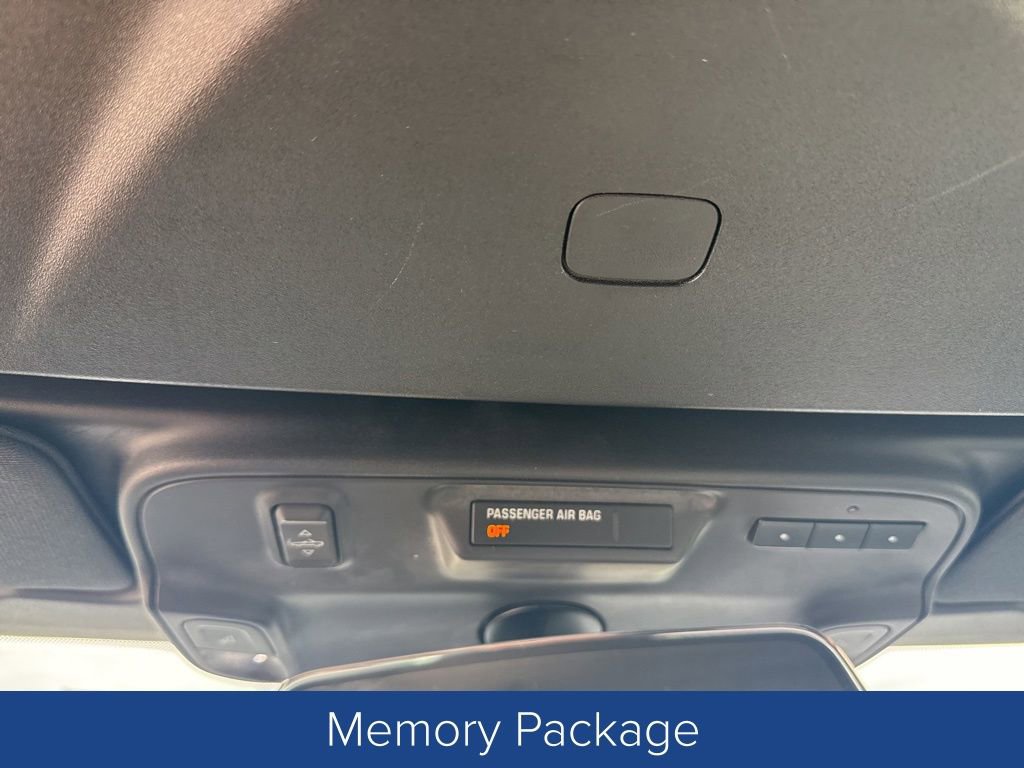 Used 2016 Chevrolet Camaro SS image 20