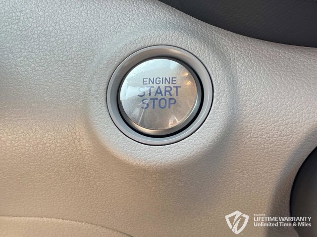New 2026 Hyundai Venue SEL FWD image 30
