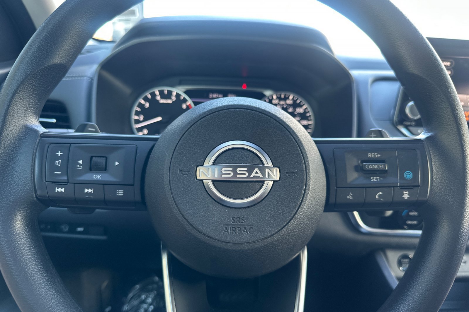 Certified 2024 Nissan Rogue SV AWD/4WD image 35