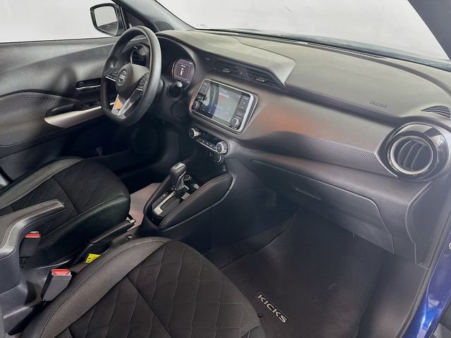 Used 2020 Nissan Kicks SV image 27