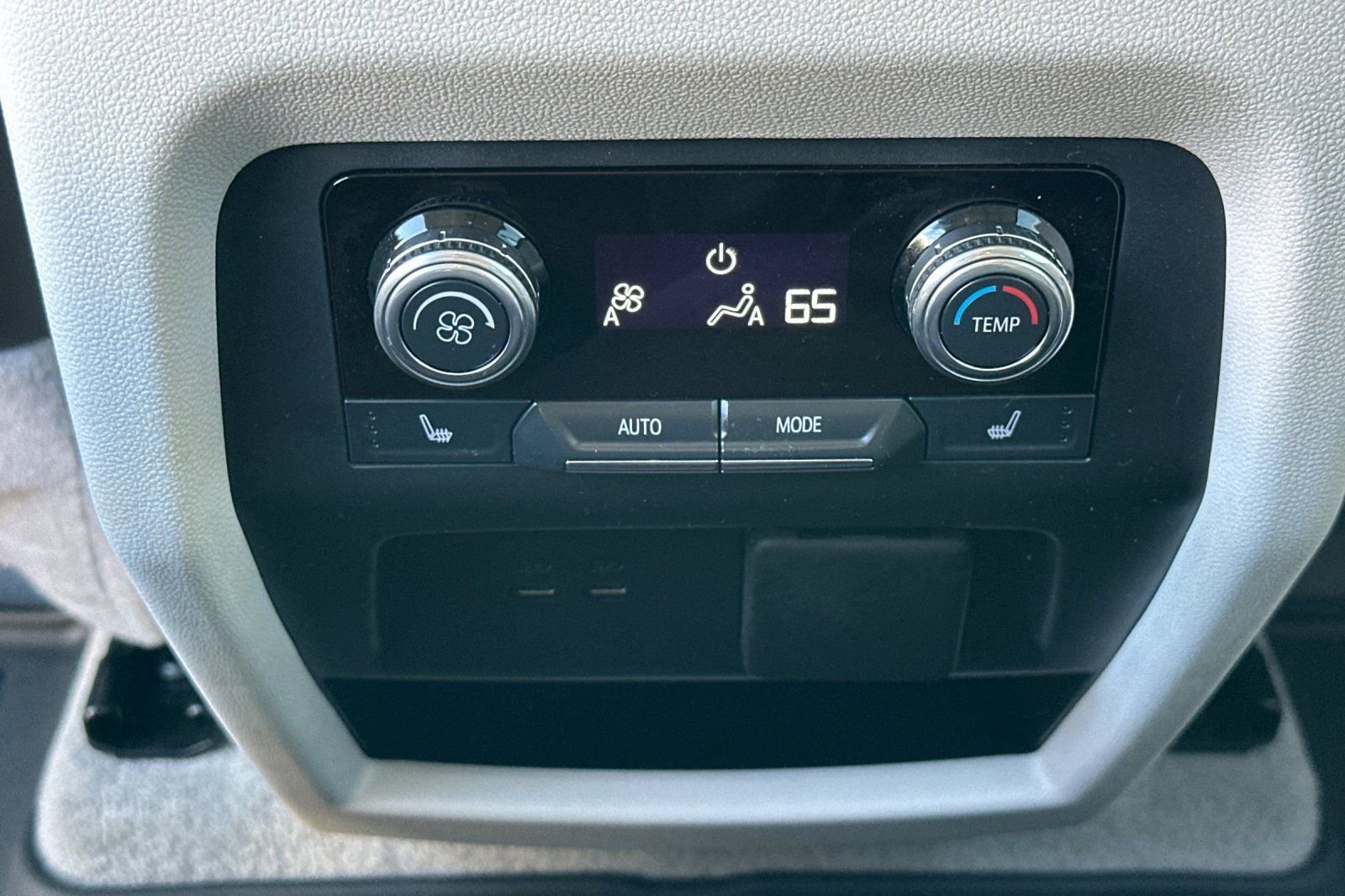 Certified 2025 GMC Acadia Denali w/ Super Cruise Package image 15