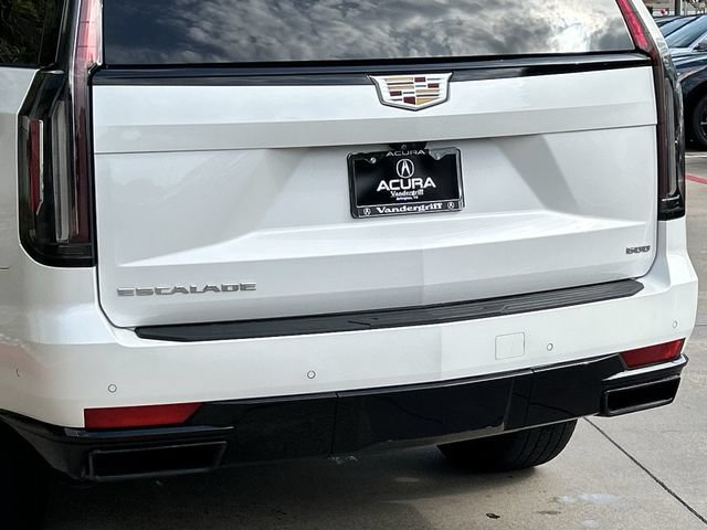 Used 2021 Cadillac Escalade Sport AWD/4WD image 6