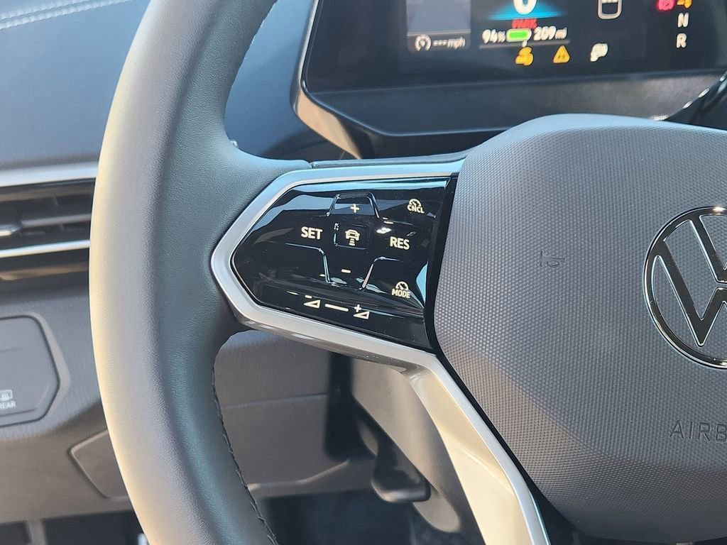 New 2026 Volkswagen ID.4 Pro S image 9