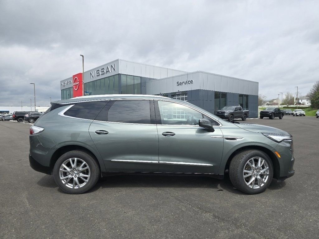 Used 2023 Buick Enclave Premium w/ Experience Buick Package image 15