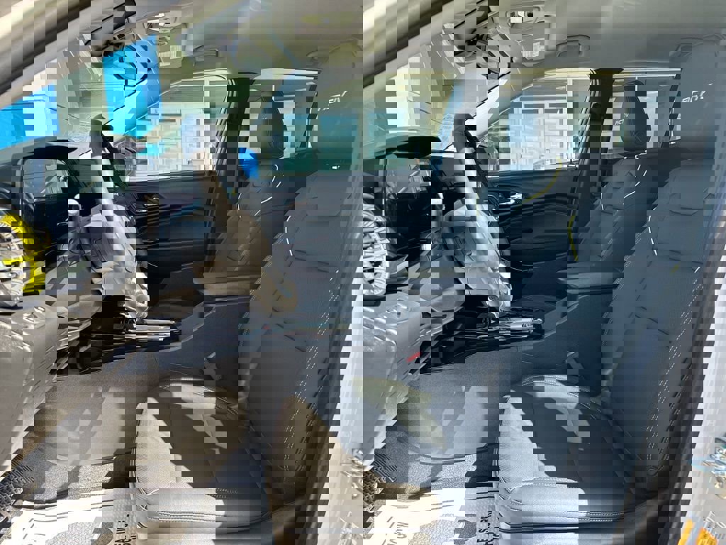 New 2026 Chevrolet Trax ACTIV w/ Driver Confidence Package image 15