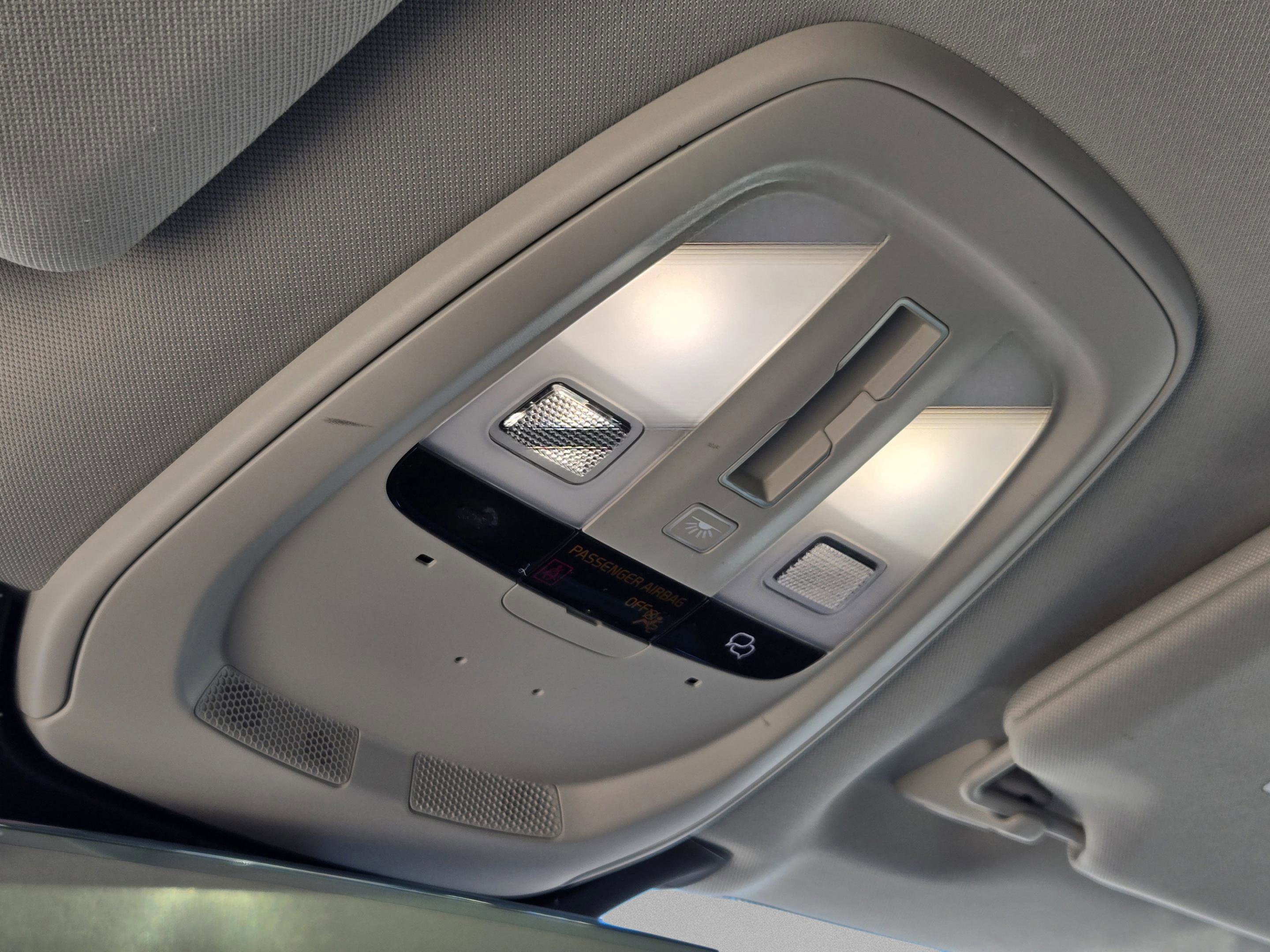 Used 2023 Volvo XC90 T8 Core w/ Protection Package Premier image 23