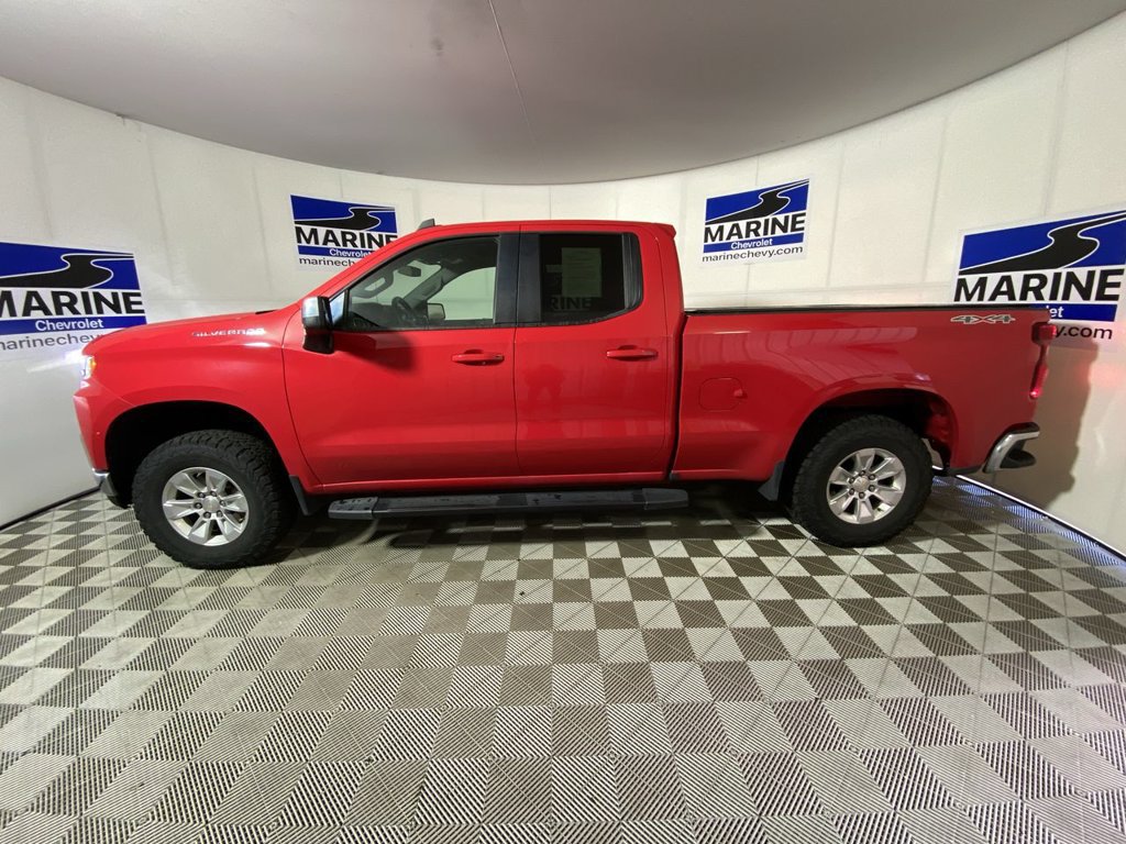Used 2020 Chevrolet Silverado 1500 LT w/ Trailering Package AWD/4WD image 13