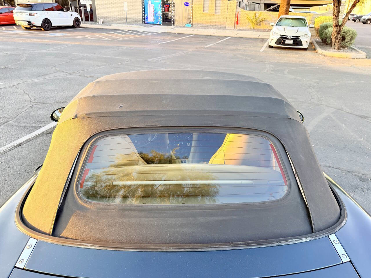 Used 2001 MAZDA MX-5 Miata LS image 12