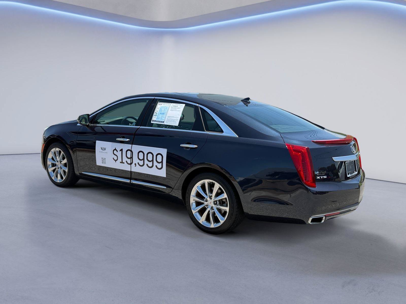 Used 2014 Cadillac XTS Luxury w/ Driver Awareness Package FWD image 5