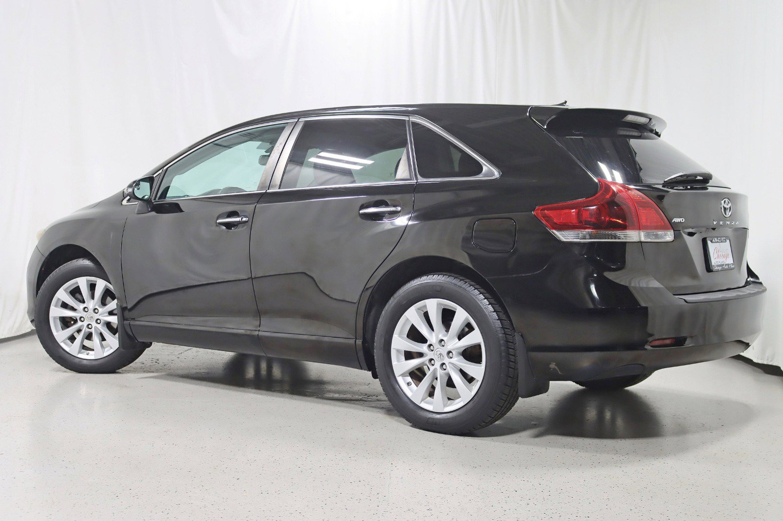 Used 2013 Toyota Venza XLE image 9