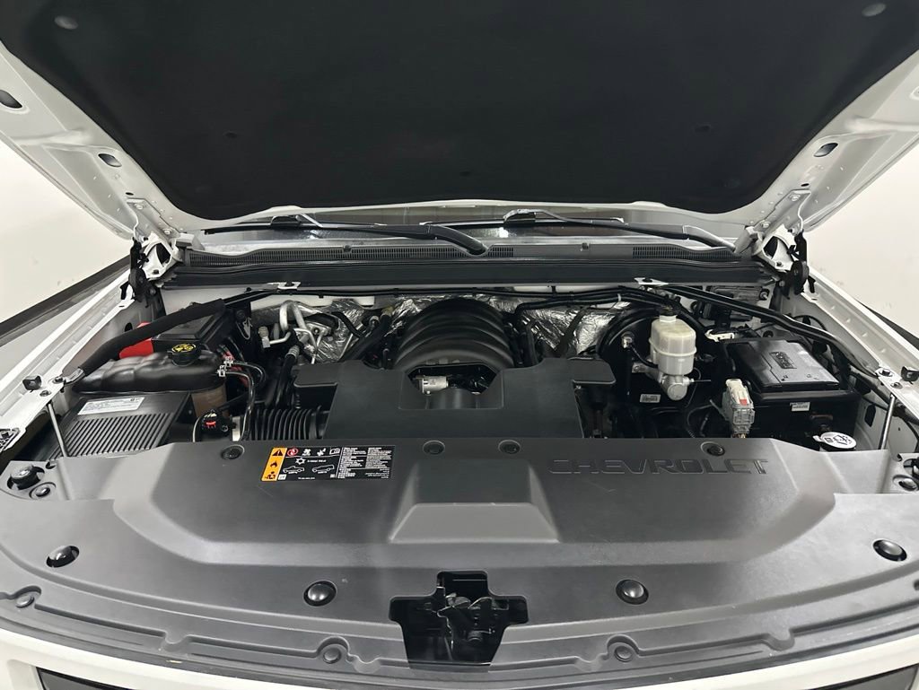 Used 2018 Chevrolet Tahoe Premier w/ RST 6.2L Performance Edition AWD/4WD image 5
