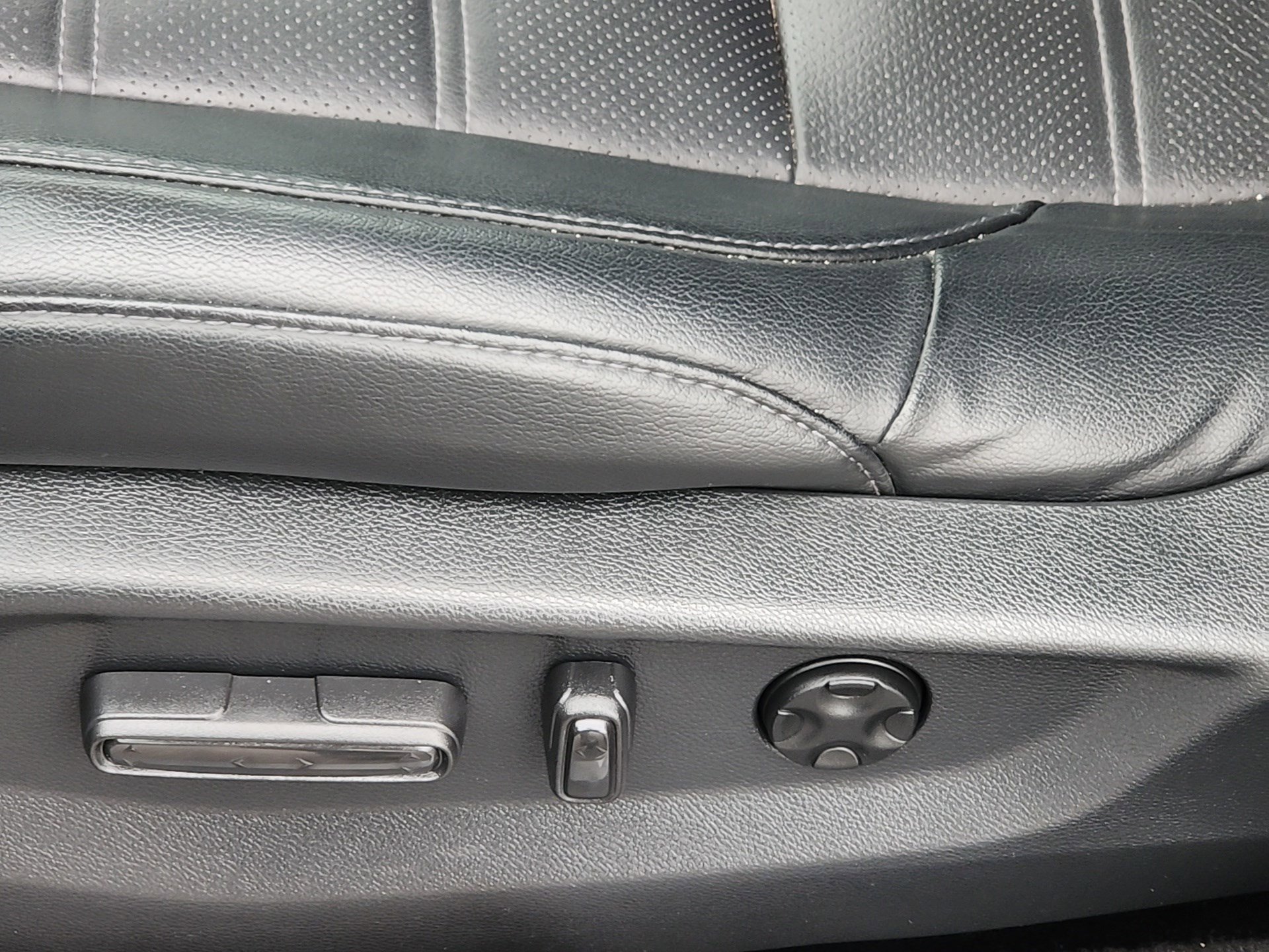 Used 2020 Honda CR-V EX-L image 21