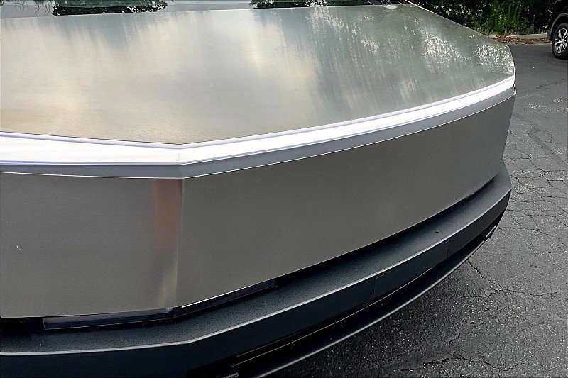 Used 2024 Tesla Cybertruck Cyberbeast image 28