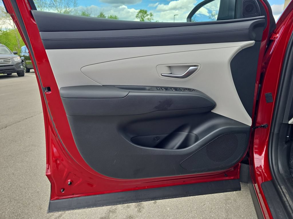 New 2026 Hyundai Tucson SEL FWD image 13