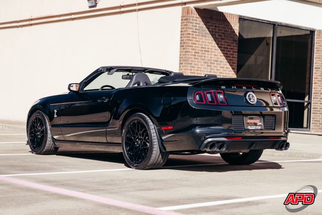 Used 2013 Ford Mustang Shelby GT500 RWD image 43