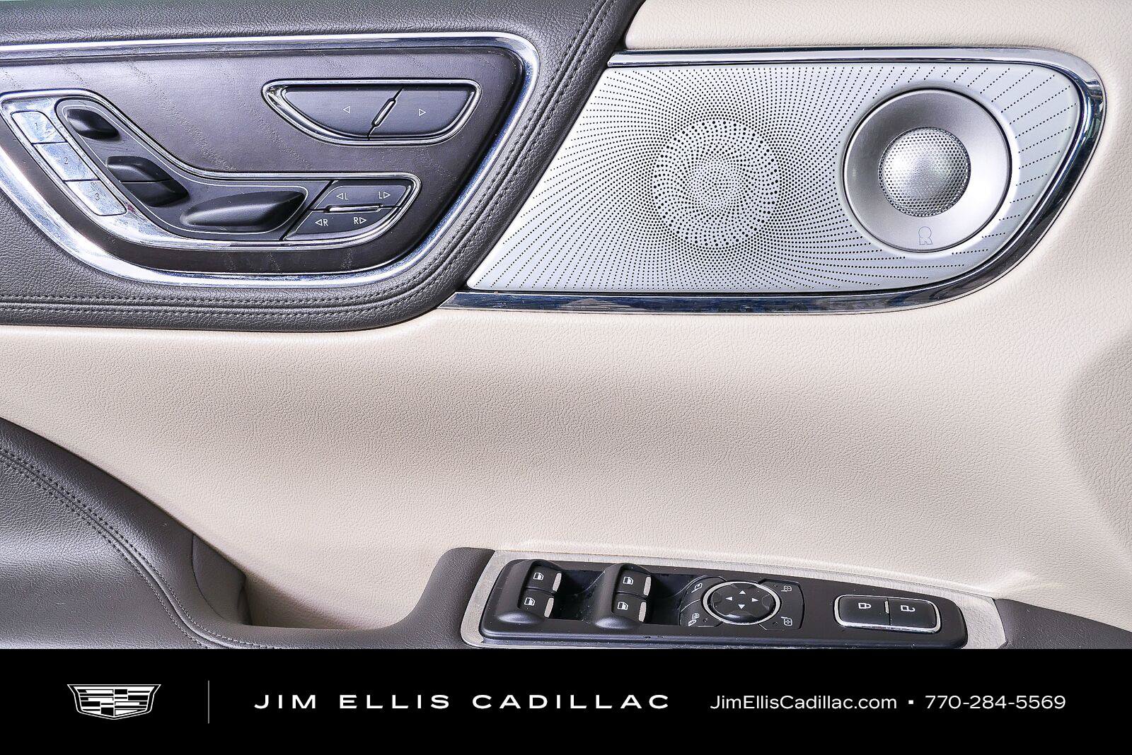 Used 2018 Lincoln Continental Reserve FWD image 6