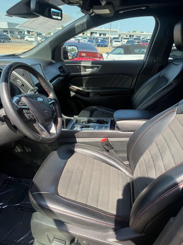 Used 2024 Ford Edge ST-Line AWD/4WD image 12